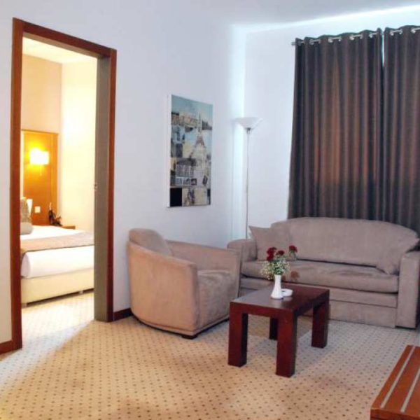 Blanc hotel 8 600x600